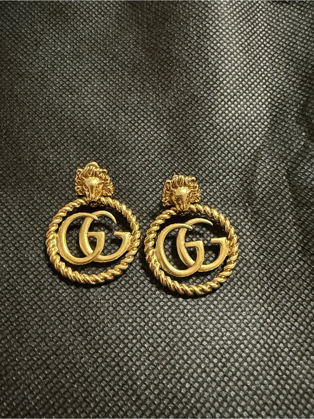 Gucci Gold Double G Rope Circle Drop Earrings with Lion Head